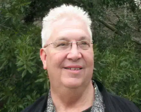 Photograph of author Russell Sanders.